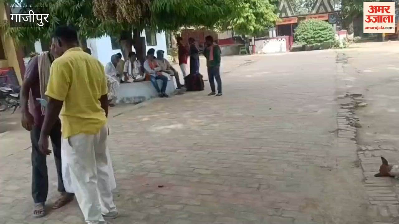 Tragedy in Ghazipur Mourning as Three Friends Die