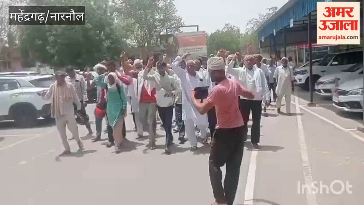 Farmers protest against transmission line compensation policy