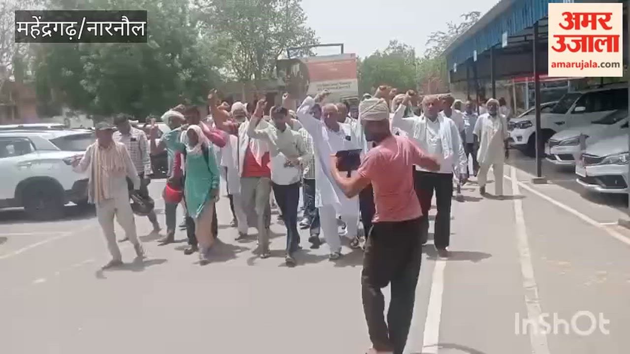 Farmers protest against transmission line compensation policy