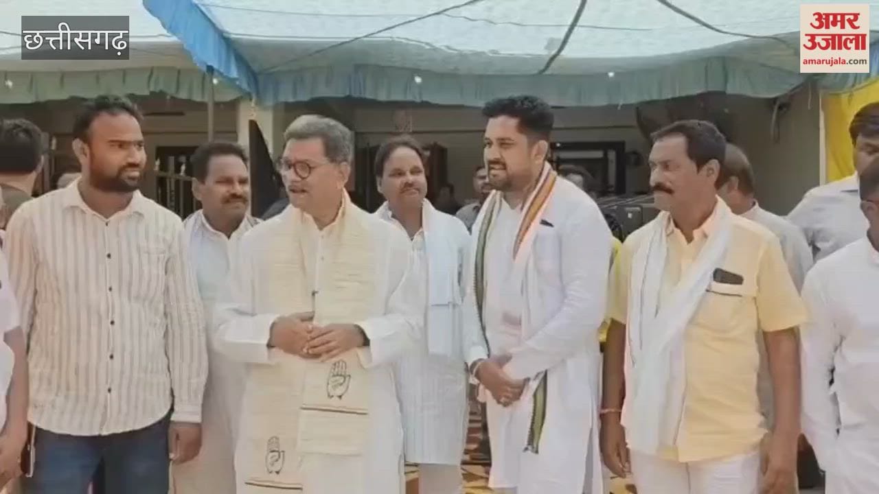 Charandas Mahant stated I do not consider Rambhadracharya to be a Jagadguru In Manendragarh