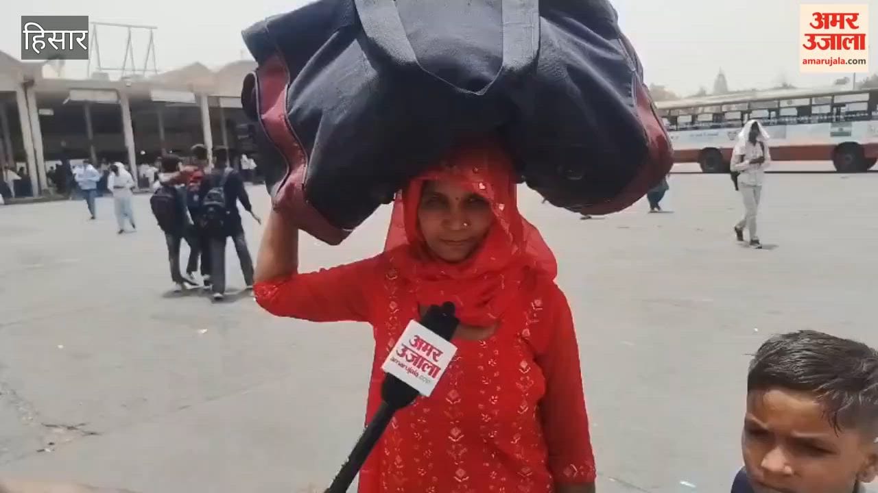 Bus operator protest in Hisar