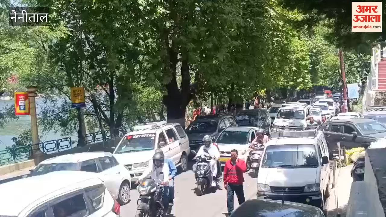 Despite the police's best efforts, traffic in Nainital remains chaotic, leaving people distressed