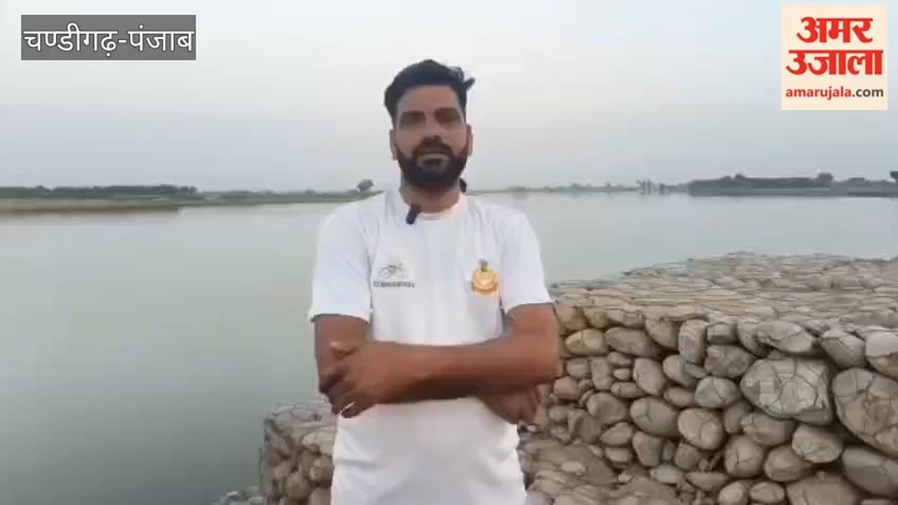 General Secretary of the Labour Cell Tours Villages Along the Hussainiwala Border