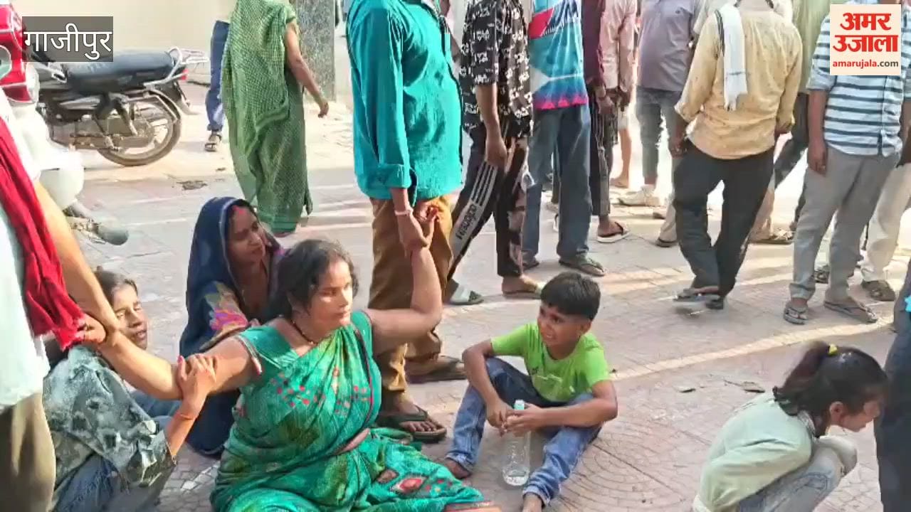 Five year old boy dies after being hit by truck in ghazipur