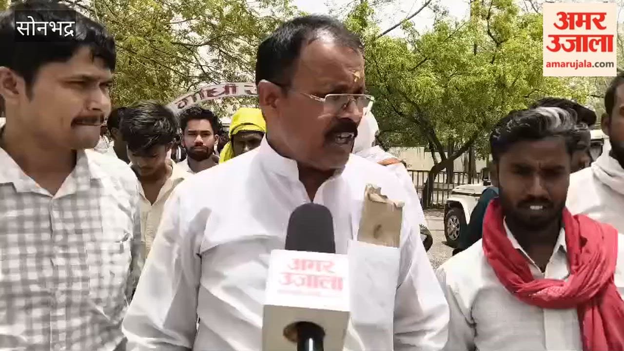 Sanitation Workers Go on Strike Over Delayed Salaries and PF Deposits