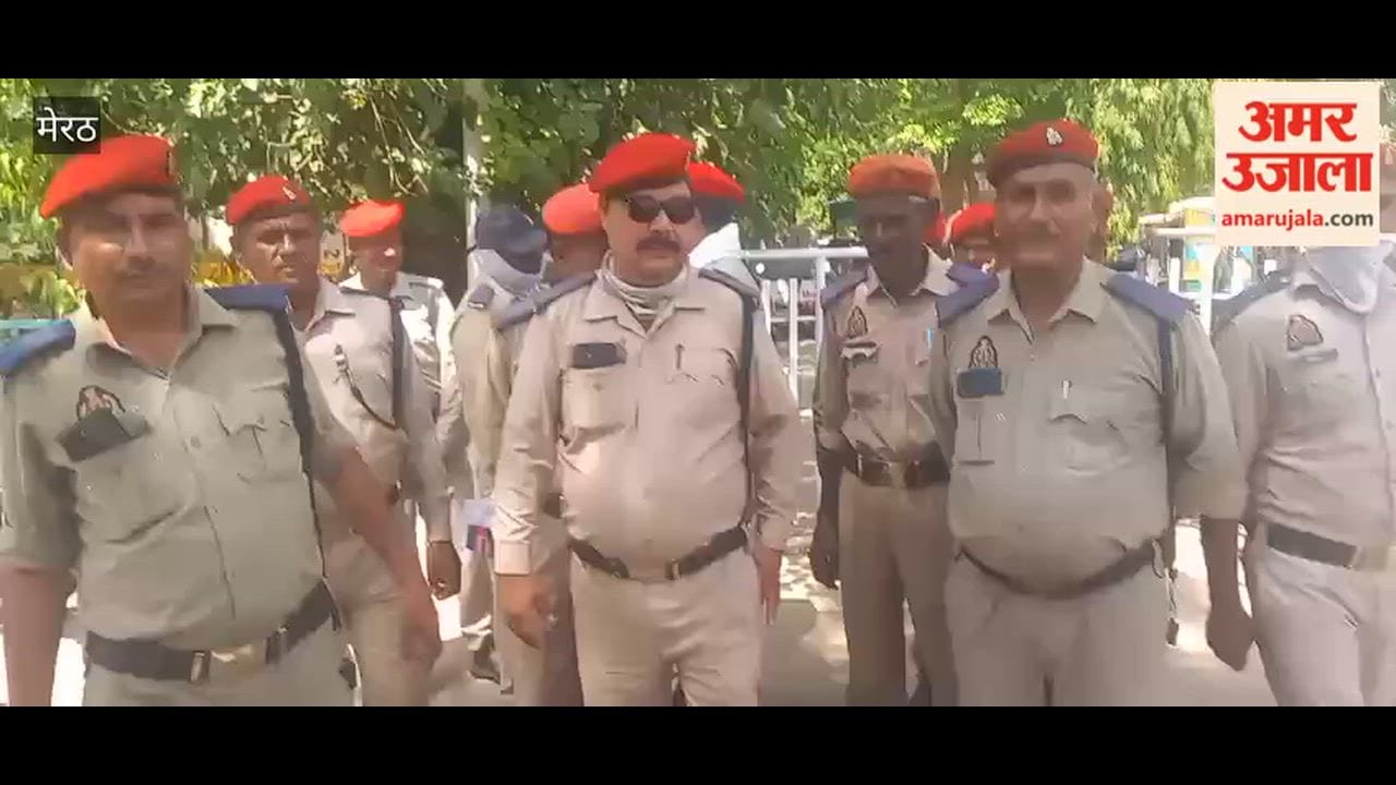 Meerut: Traffic Home Guards Boycott Duty, Protest Outside Traffic Office