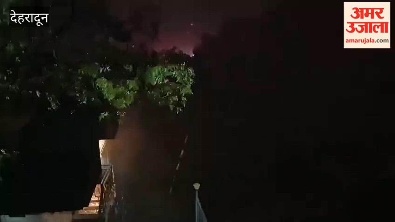 VIDEO: Weather takes a turn in Mussoorie; temperatures drop due to rain and hailstorm.