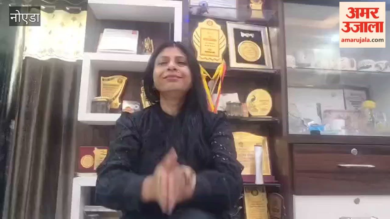 Noida Assistant Teacher Archana Pandey Shares Guru Mantra with Students
