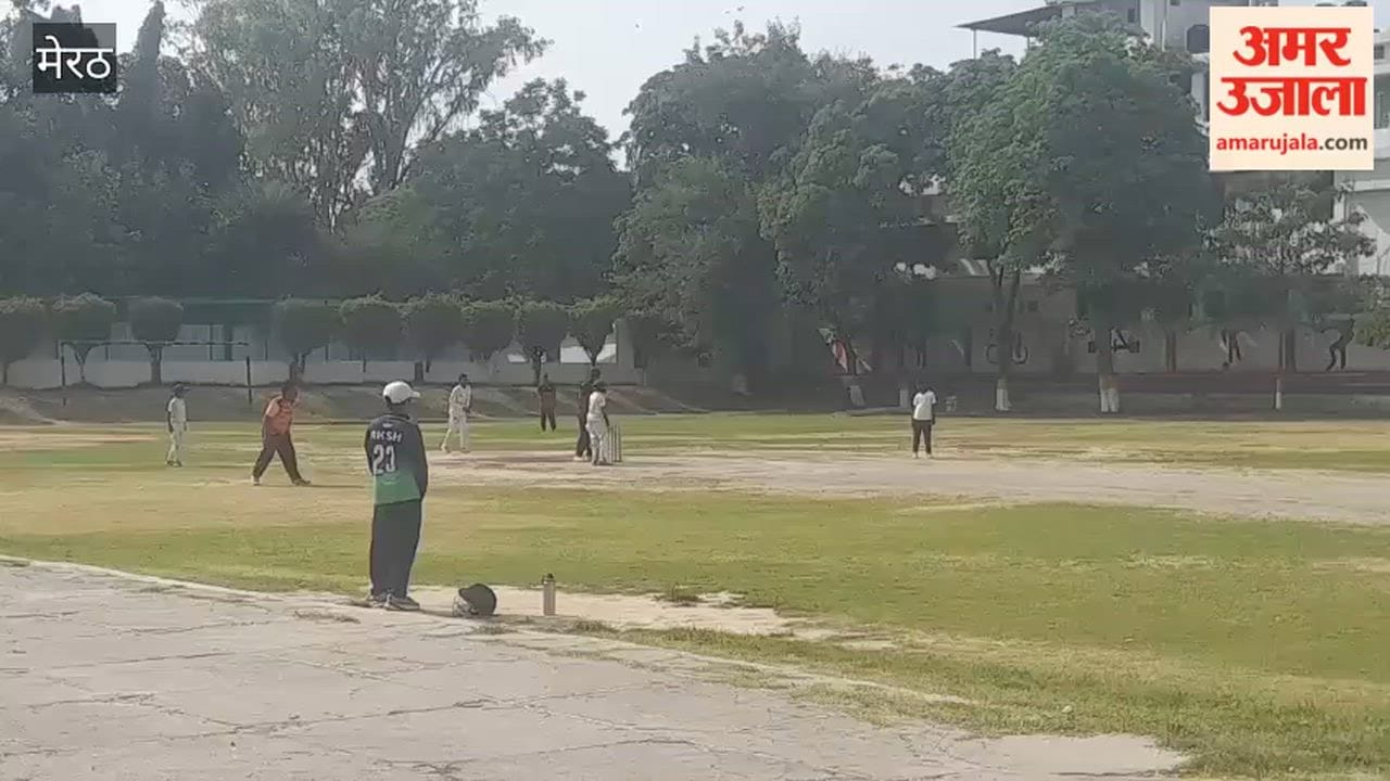 Meerut: Players Showcase Talent in Saat Taal Cricket Tournament