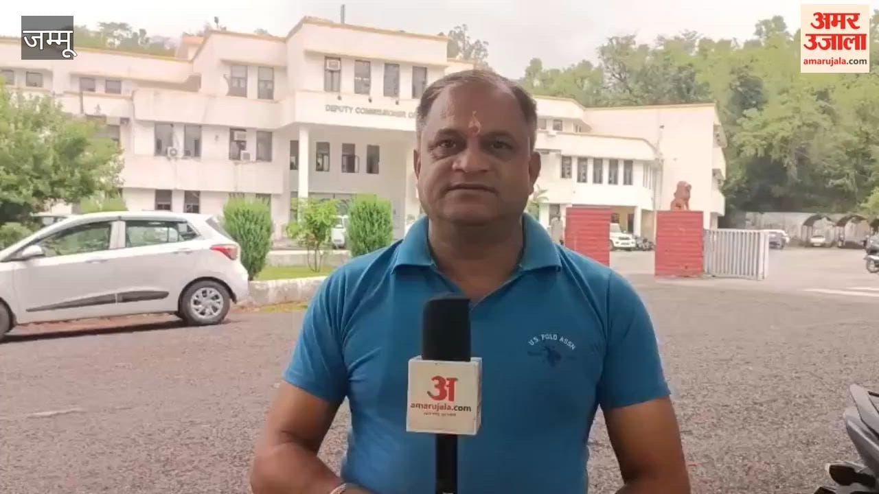 Sanitation Workers' Strike in Reasi Continues for Third Day; Sanitation System Paralyzed