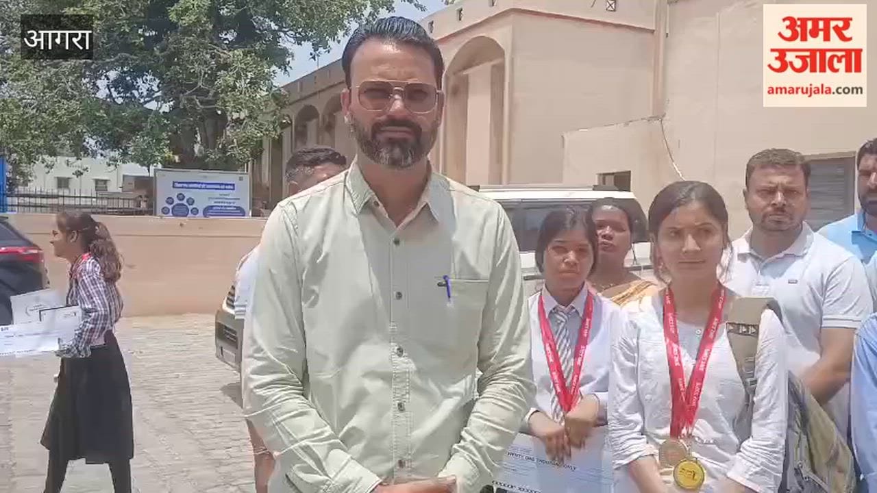 Meritorious Students Felicitated in Agra for Excellent Board Exam Performance