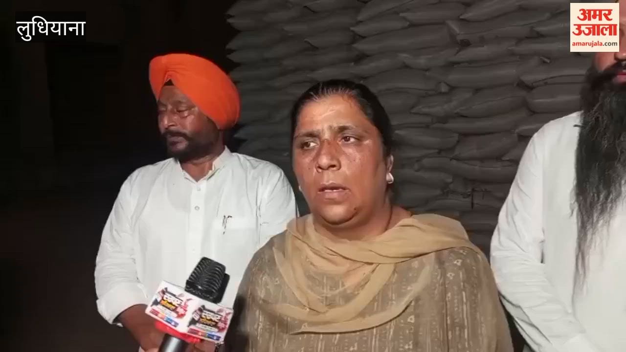 MLA Sarabjit Manuke Raids Rice Mill; Water Being Poured onto Sacks Using Pipes