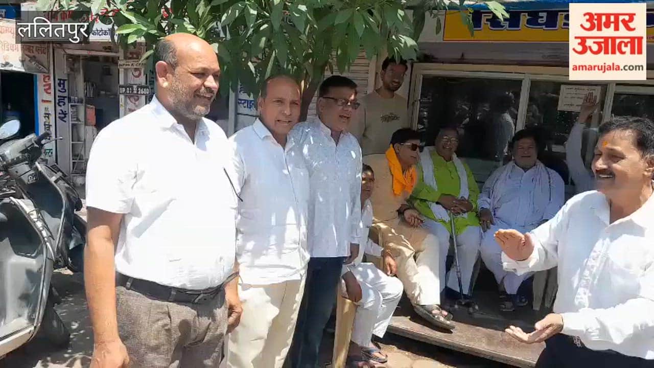 Traders protested against unannounced power cuts and increased surcharges.