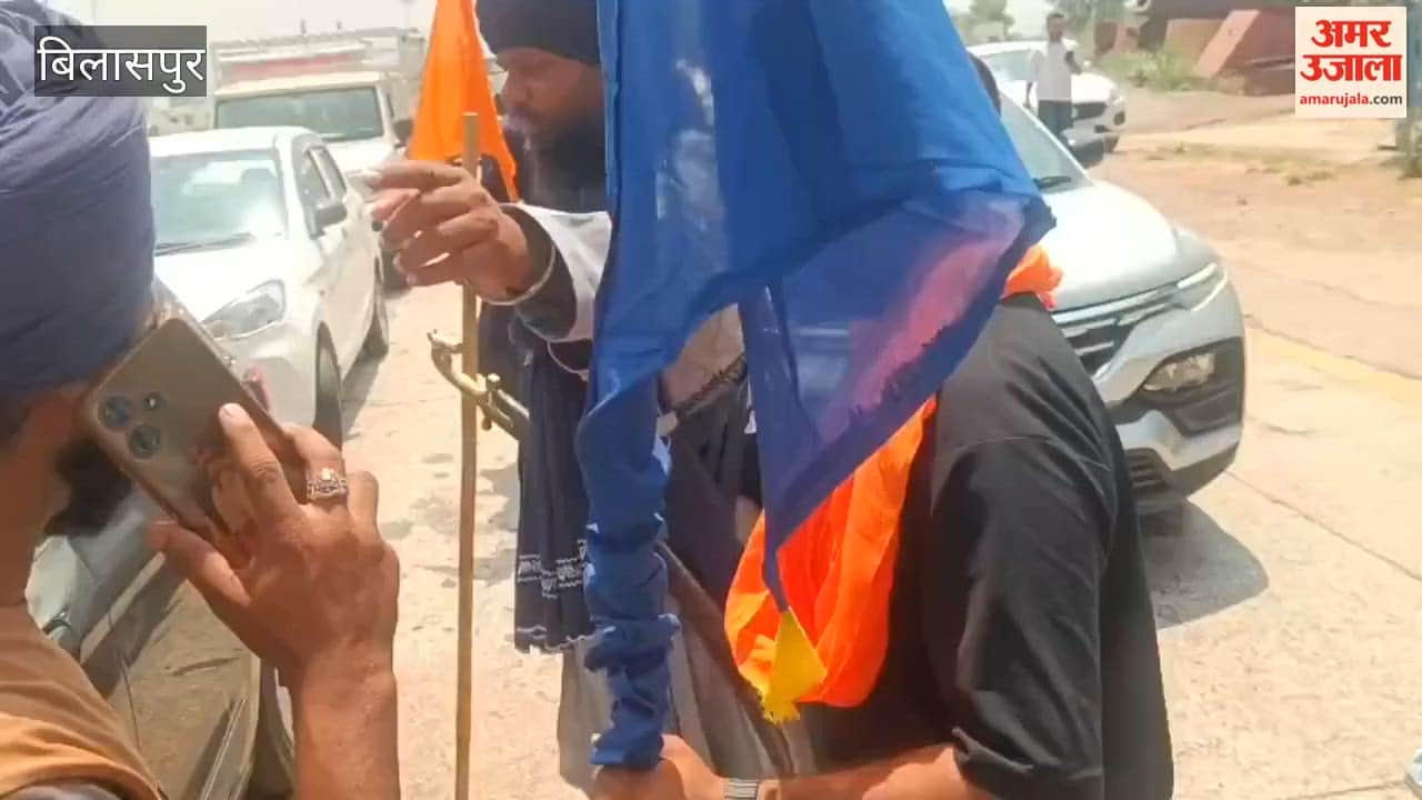 Bilaspur: Nihang Singhs made a temporary block on Kiratpur-Manali highway, collected Rs 100 from small vehicles of Himachal and Rs 500 from commercial vehicles
