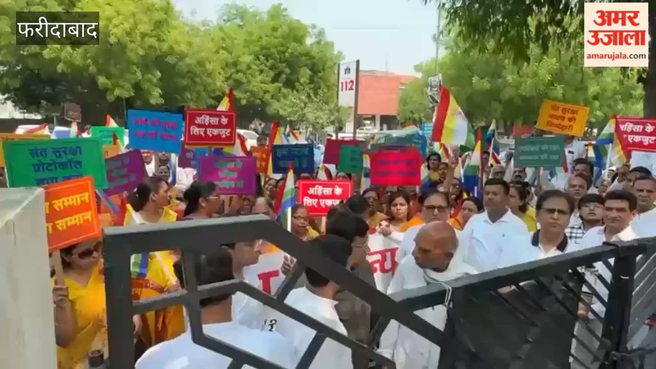 Outrage within the Jain community over the deaths of Sadhvis in Rewa protest march held in Faridabad