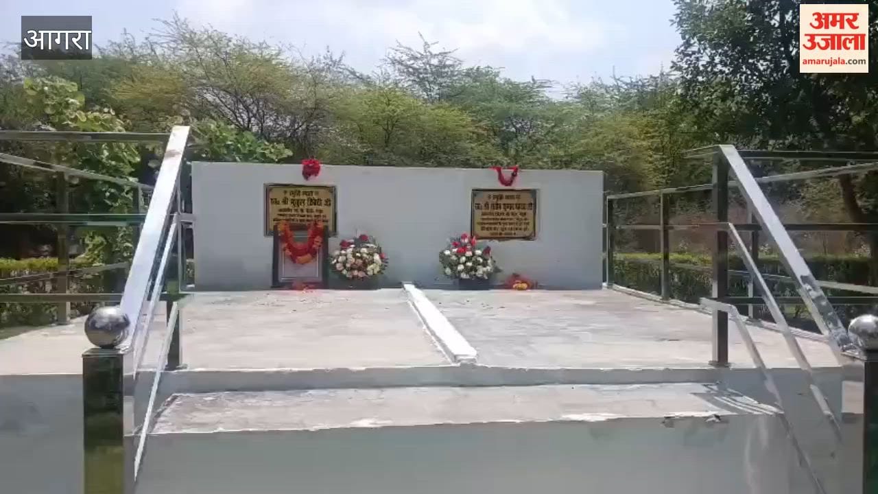 Wife of SP Mukul Dwivedi Expresses Pain Over Lack of Gallantry Award