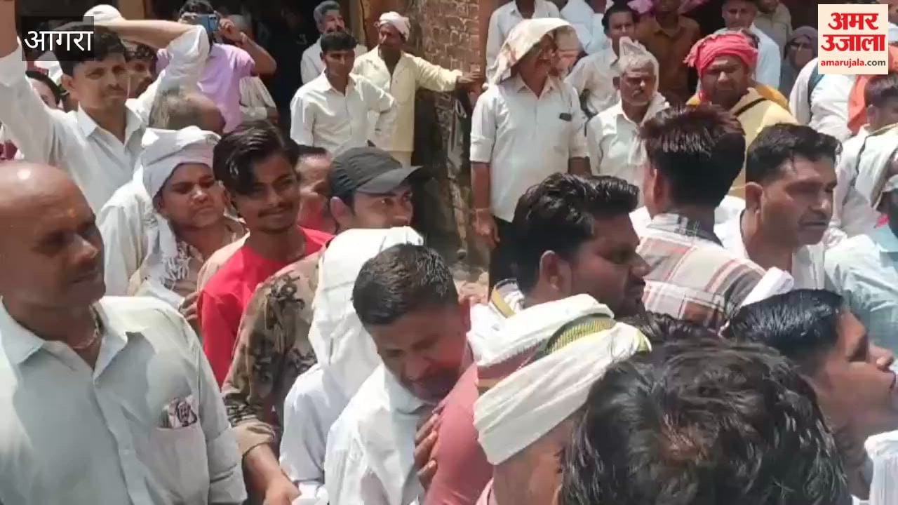 Massive Rush at Bah Registry Office Due to Server Failure, Police Called to Manage Crowd
