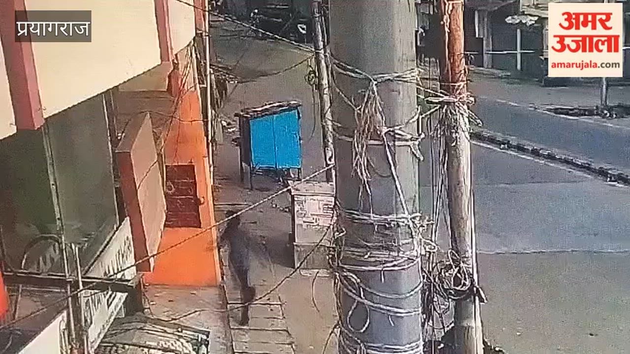 Murder case of four members of the same family - Accused Shani Gupta seen leaving from behind the house