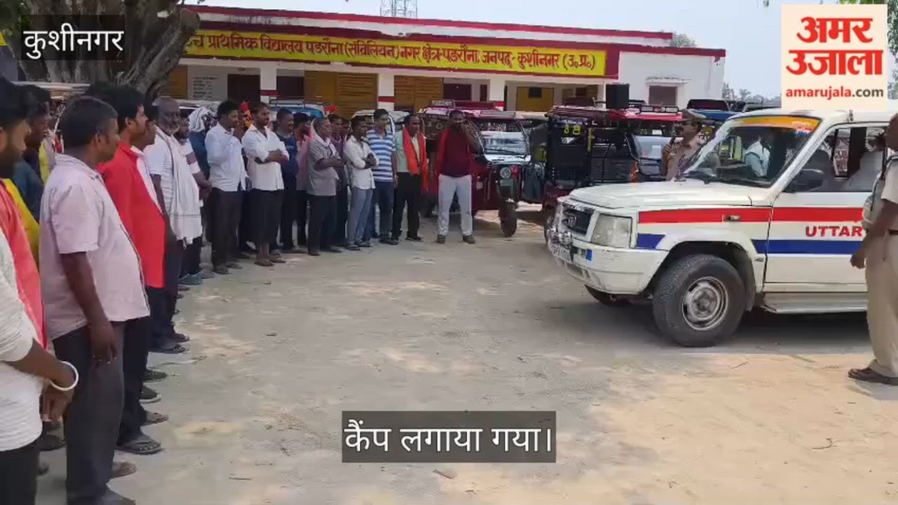 The traffic department organised a camp in the district, providing information to auto drivers.