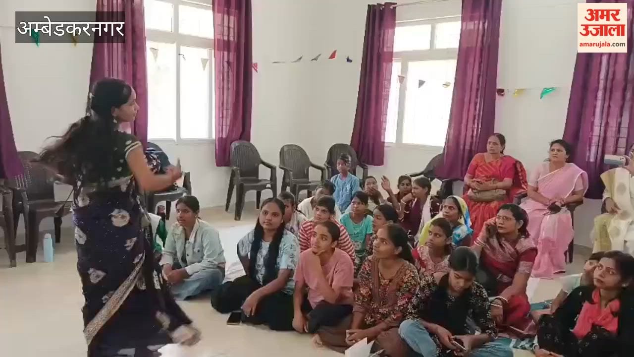 अंबेडकरनगर में समर कैंप में विद्यार्थियों ने दिखाई सांस्कृतिक प्रतिभा, लोकगीतों से मोहा मन
