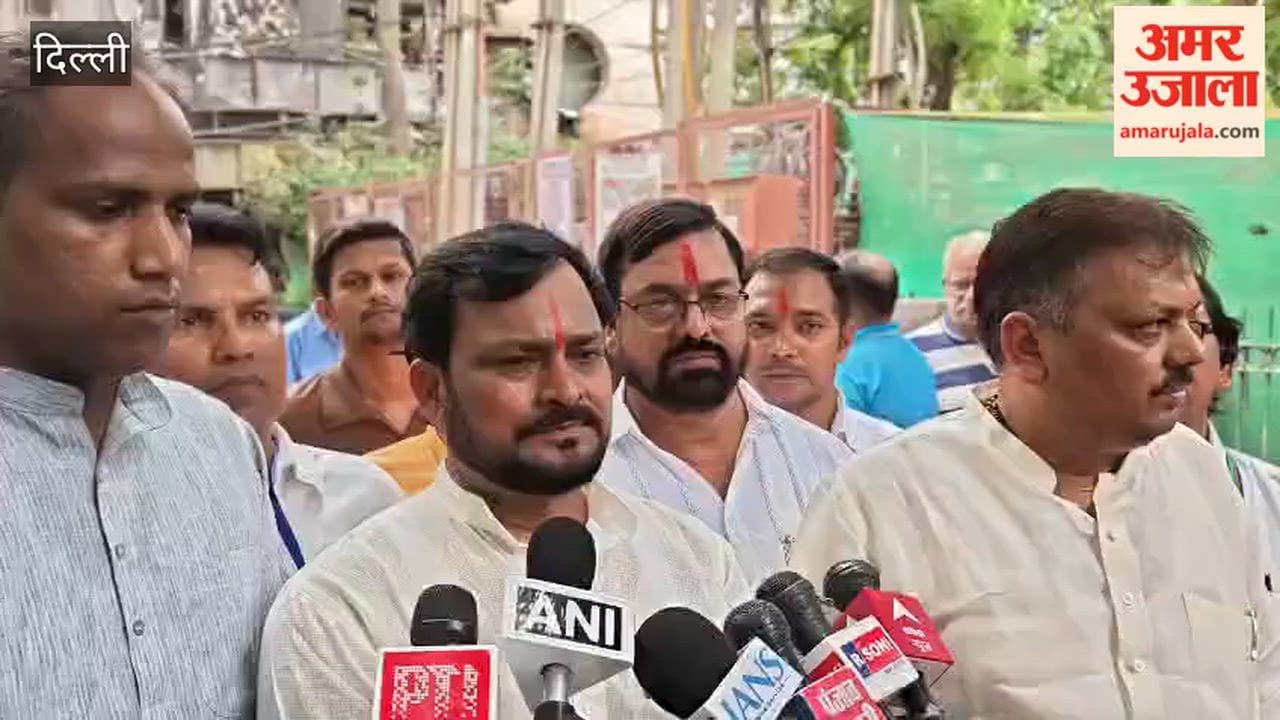 lok janshakti party leader shankar mishra reached Malviya nagar fire incident place