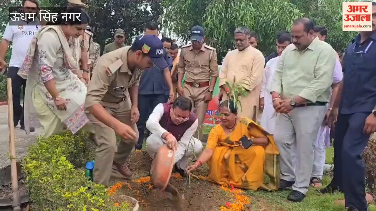 CM Dhami gave the message of environmental protection, planted trees in the camp office located at Lohiahead in khatima