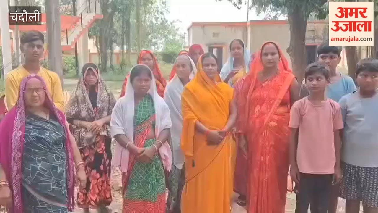 Jal Nigam supply halted for three months angry women stage protest