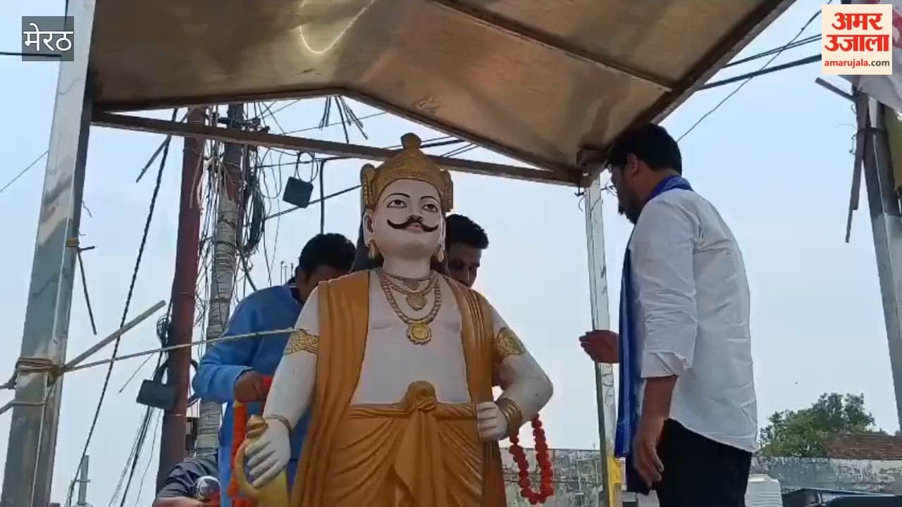Chandrashekhar Azad Reaches Mawana During ‘Satta Parivartan Yatra’, Highlights Youth and Farmers’ Issues