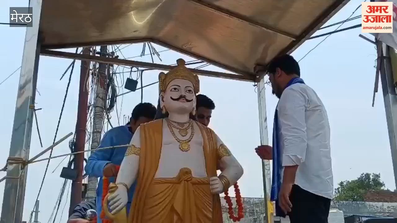 Chandrashekhar Azad Reaches Mawana During ‘Satta Parivartan Yatra’, Highlights Youth and Farmers’ Issues