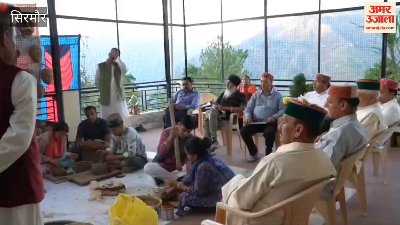 Sirmour: Evaluation of training held at Habbi Mansingh Kala Kendra