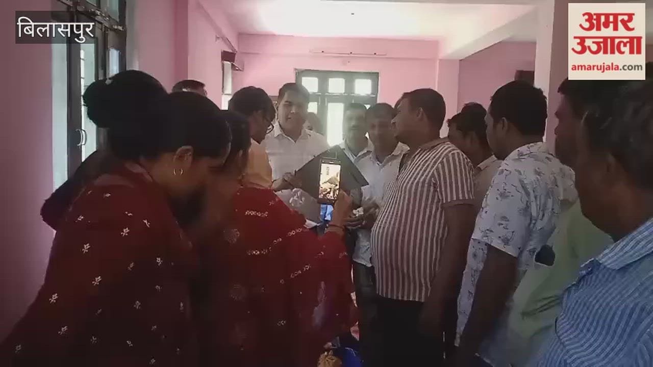 a grade cocoon price reaches rs1960 per kg on first day of procurement in ghumarwin