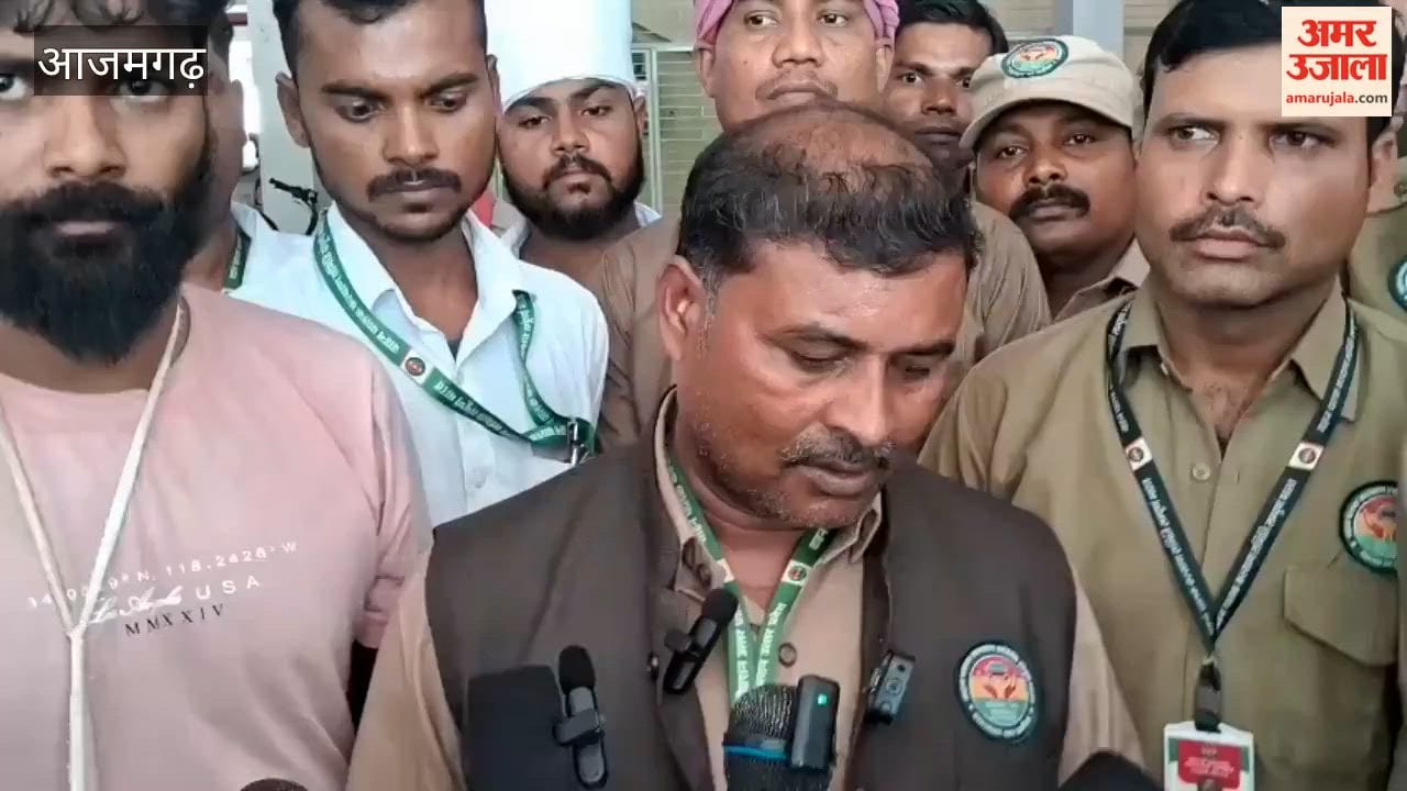 Police personnel accused of beating up tanker driver