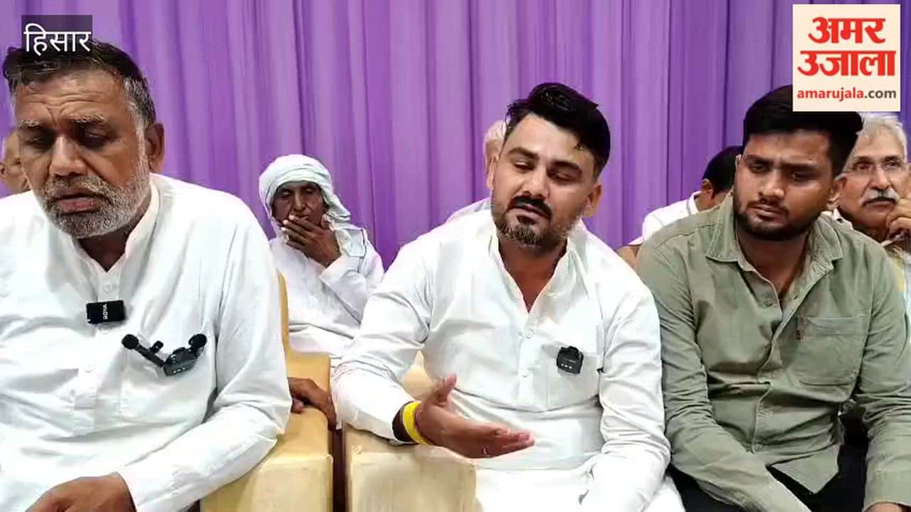 Escalating dispute over the construction of the Maharaja Arut Gate at Rao Tularam Chowk.
