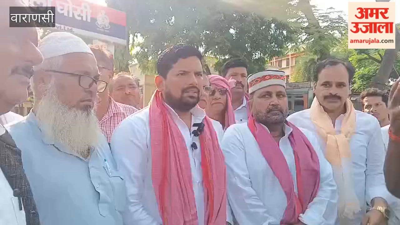 SP workers reach Kotwali protest against objectionable remarks about Akhilesh Yadav daughter