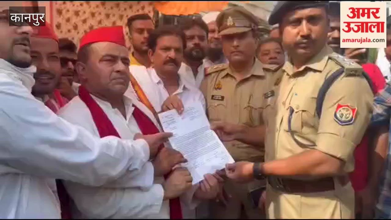 MLA and Councilor stage sit-in; memorandum submitted to the Chief Minister