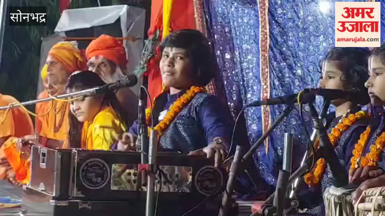 Huge crowd of devotees turns out for circumambulation of Yajna pavilion