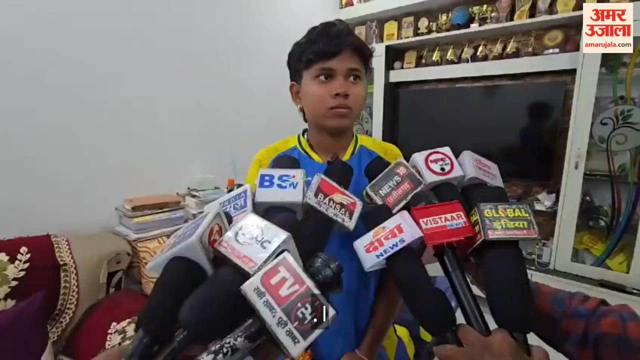 Daughter of city brings glory district state selected for the Under-19 Women Cricket Championship in Rajnandga