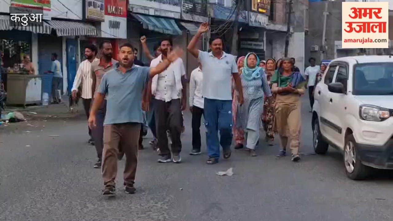 Uproar over garbage piles; chaos during cleanliness drive.