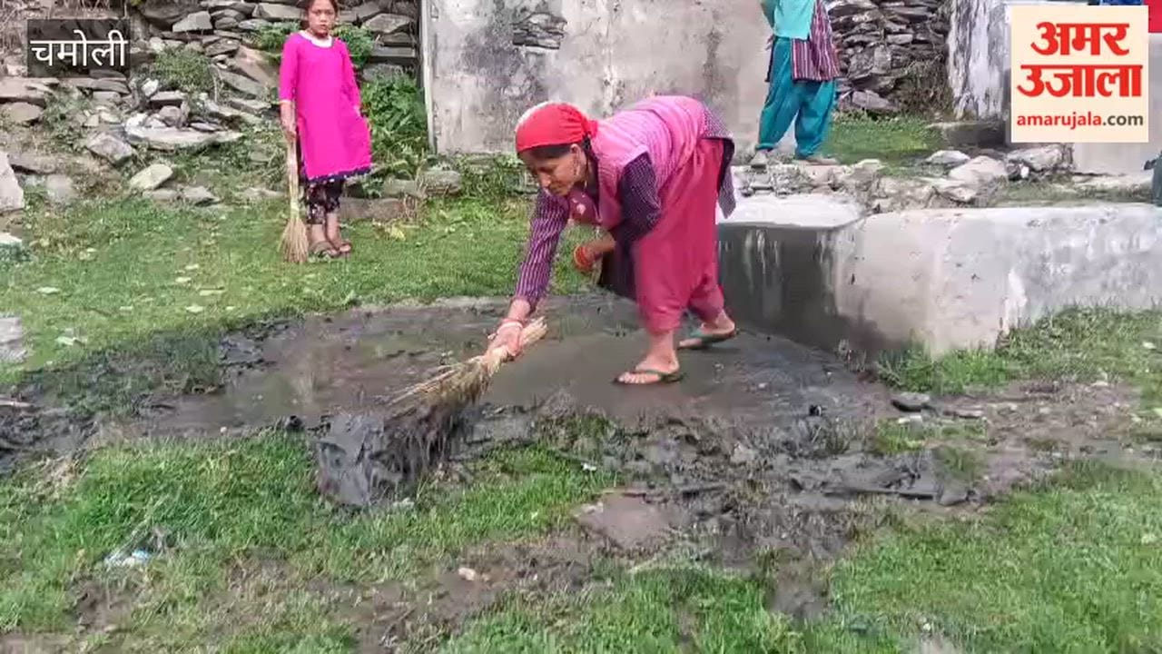 Tharali:  cleanliness drive was conducted at local water sources in Kuni Partha village