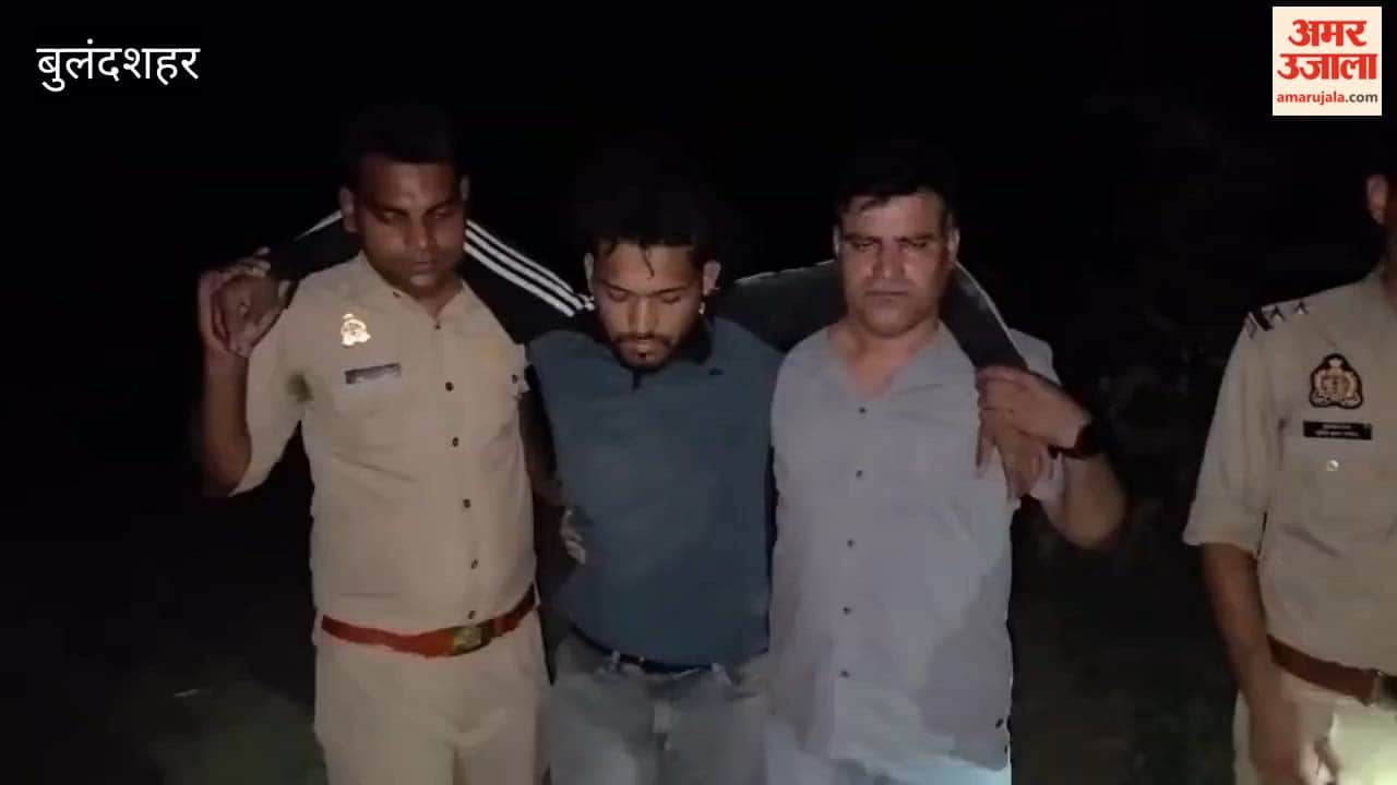 Encounter between Khurja Kotwali police and wanted accused in a shooting incident