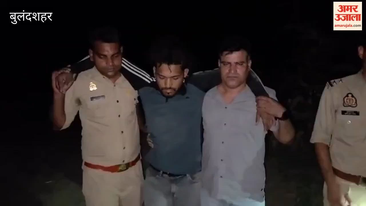 Encounter between Khurja Kotwali police and wanted accused in a shooting incident