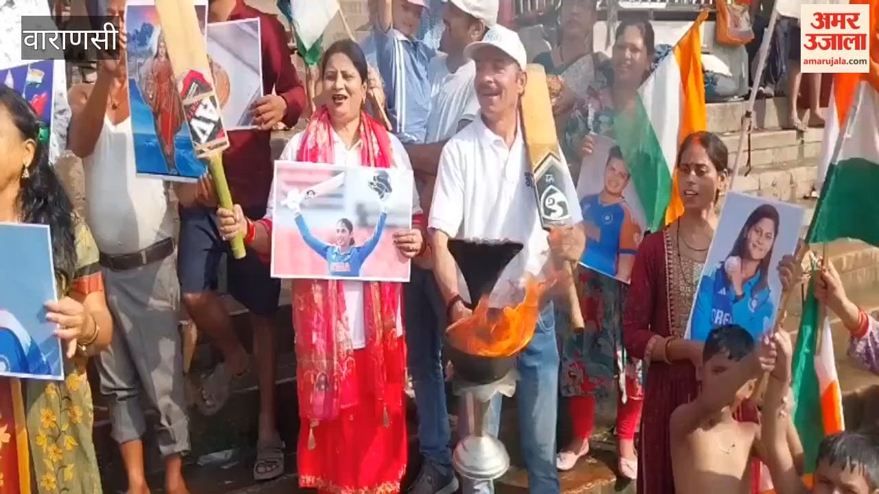 Aarti performed for Mother Ganga celebrate India victory over Pakistan in Women T20 World Cup