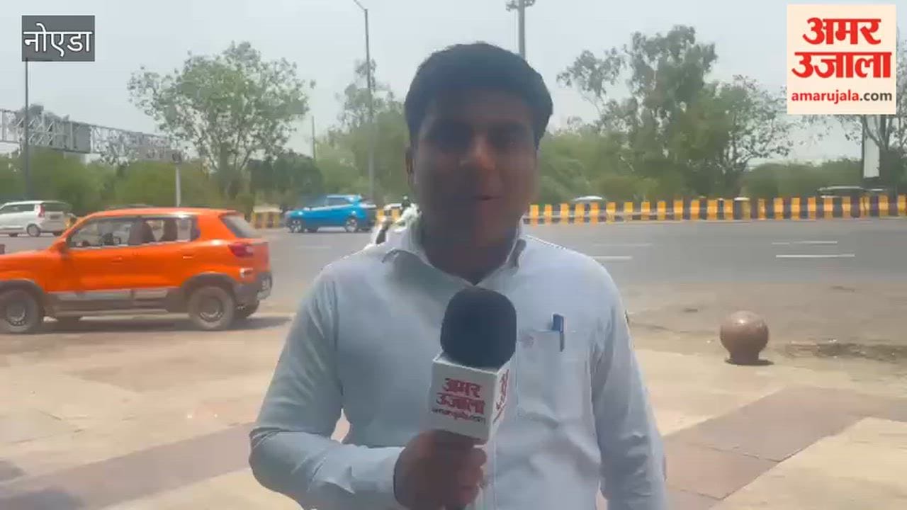 A bus overturned after hitting the divider near the Mahamaya Flyover in Noida