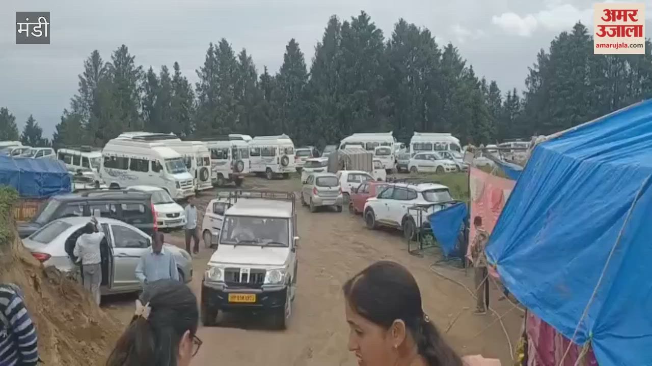 Mandi: Proceedings of the Saranahuli Fair of deity Kamrunag commence with the arrival of devotees