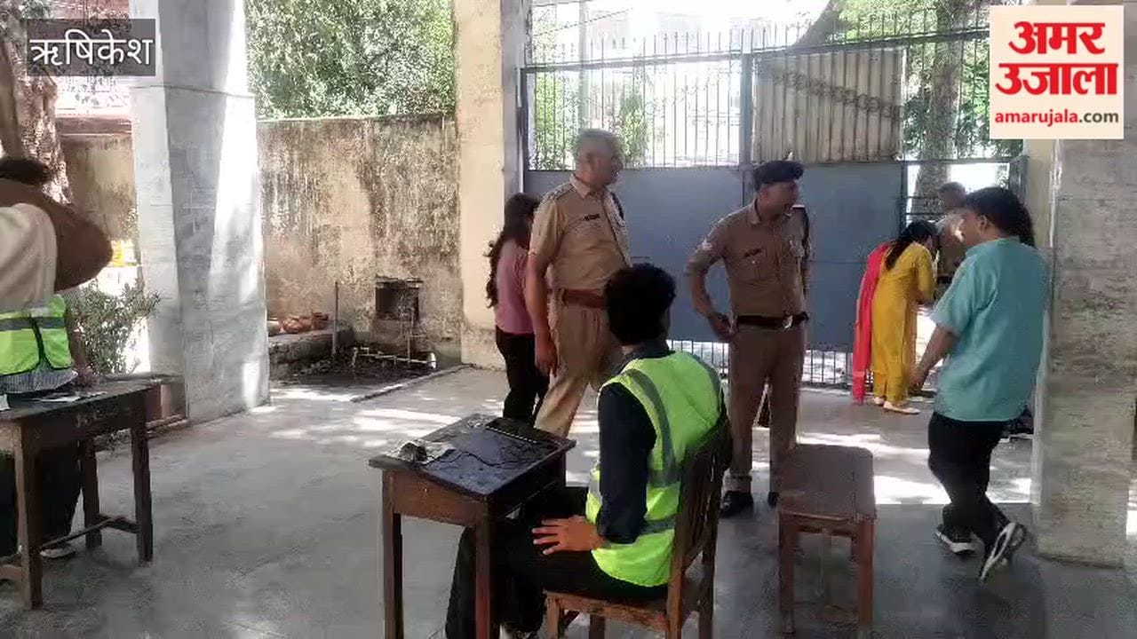 UKSSSC recruitment exam was held at 22 centers in Rishikesh centers were equipped with CCTVs and jammers