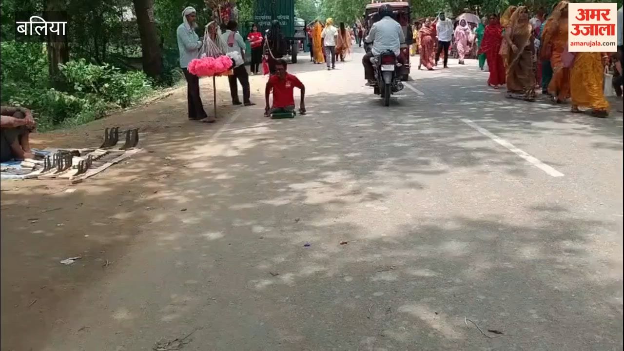 Spirit unbroken despite losing both legs reached Balkhandi Dham from Chhattisgarh