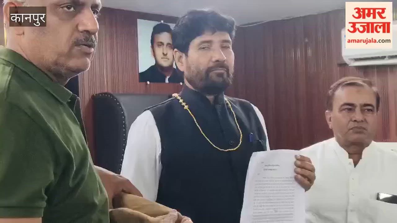 SP MLAs Honor Lawyer Who Filed FIR