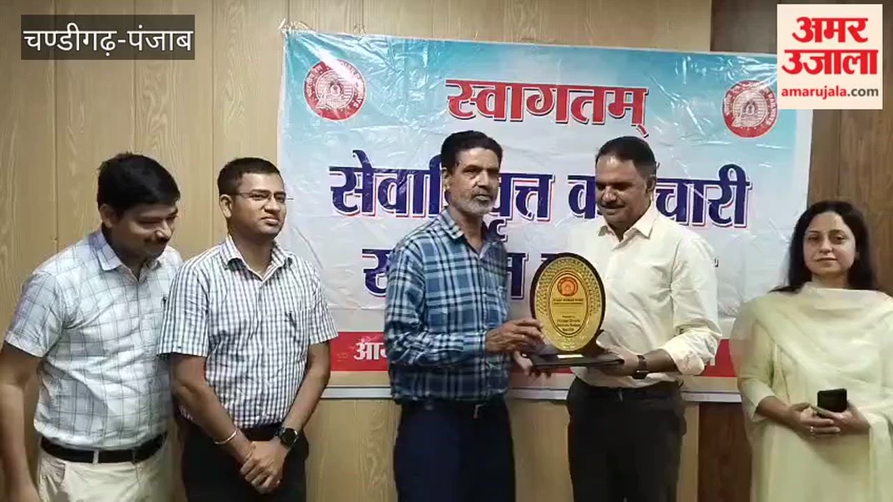 The DRM of the Ferozepur Railway Division disbursed outstanding payments totaling ₹10.49 crore to 27 retired employees