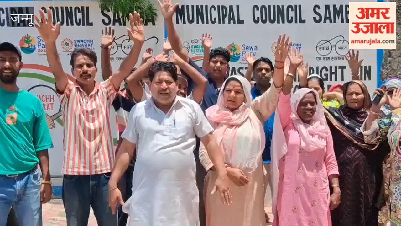 Sanitation workers' strike in Samba continues for the 22nd day