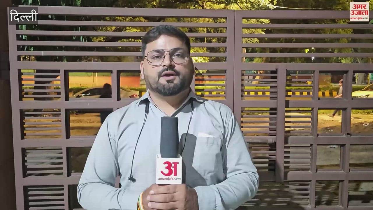 Weather changed in Delhi on Monday